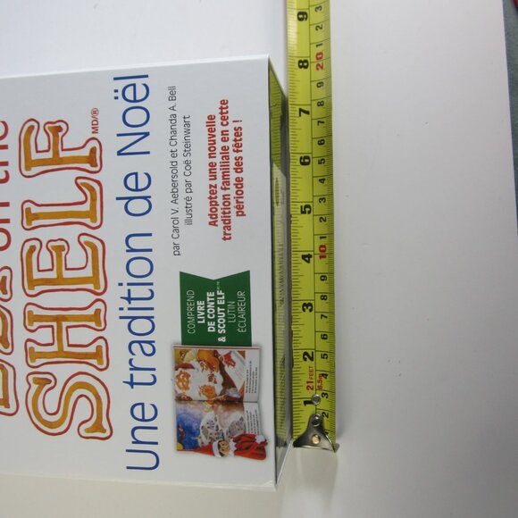 Elf on the Shelf NEW Elf Boy Garcon and Book in *FRENCH*FRANCAIS* - Picture 8 of 9